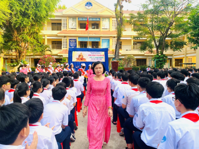 Trường THCS Chu Văn An, thành phố Thủ Dầu Một, tỉnh Bình Dương tổ chức Chuyên đề “Uống nước nhớ nguồn” kỷ niệm ngày Giỗ tổ Hùng Vương (10-3) năm học 2023 – 2024