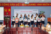 Học sinh nhận học bổng của Ngân hàng TMCP Ngoại thương, Chi nhánh Bình Dương