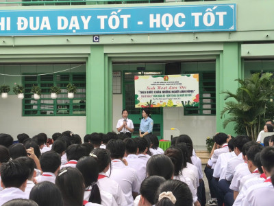 SINH HOẠT LIÊN ĐỘI CHỦ ĐỀ THÁNG 9 - “KHĂN QUÀNG ĐỎ - NIỀM TỰ HÀO CỦA NGƯỜI ĐỘI VIÊN”