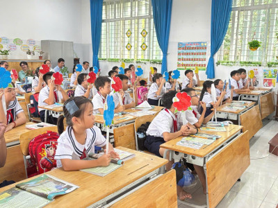 Trường TH Kim Đồng tổ chức thực hiện Chuyên đề "Ứng dụng AI trong dạy học môn Tiếng Việt 5"