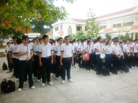 Học sinh tập trung khai mạc kỳ thi