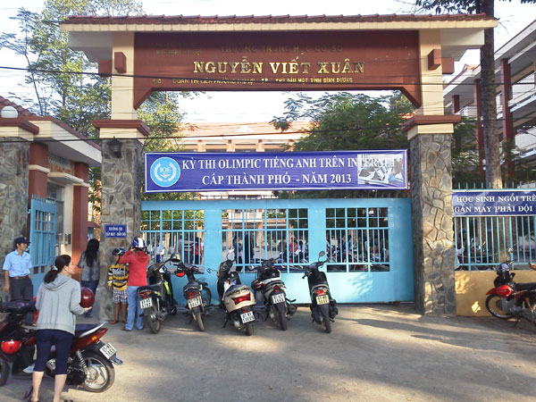 Địa điểm diễn ra hội thi: trường THCS Nguyễn Viết Xuân