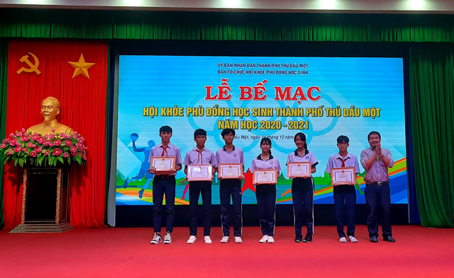 hkpd20 giaithcs2