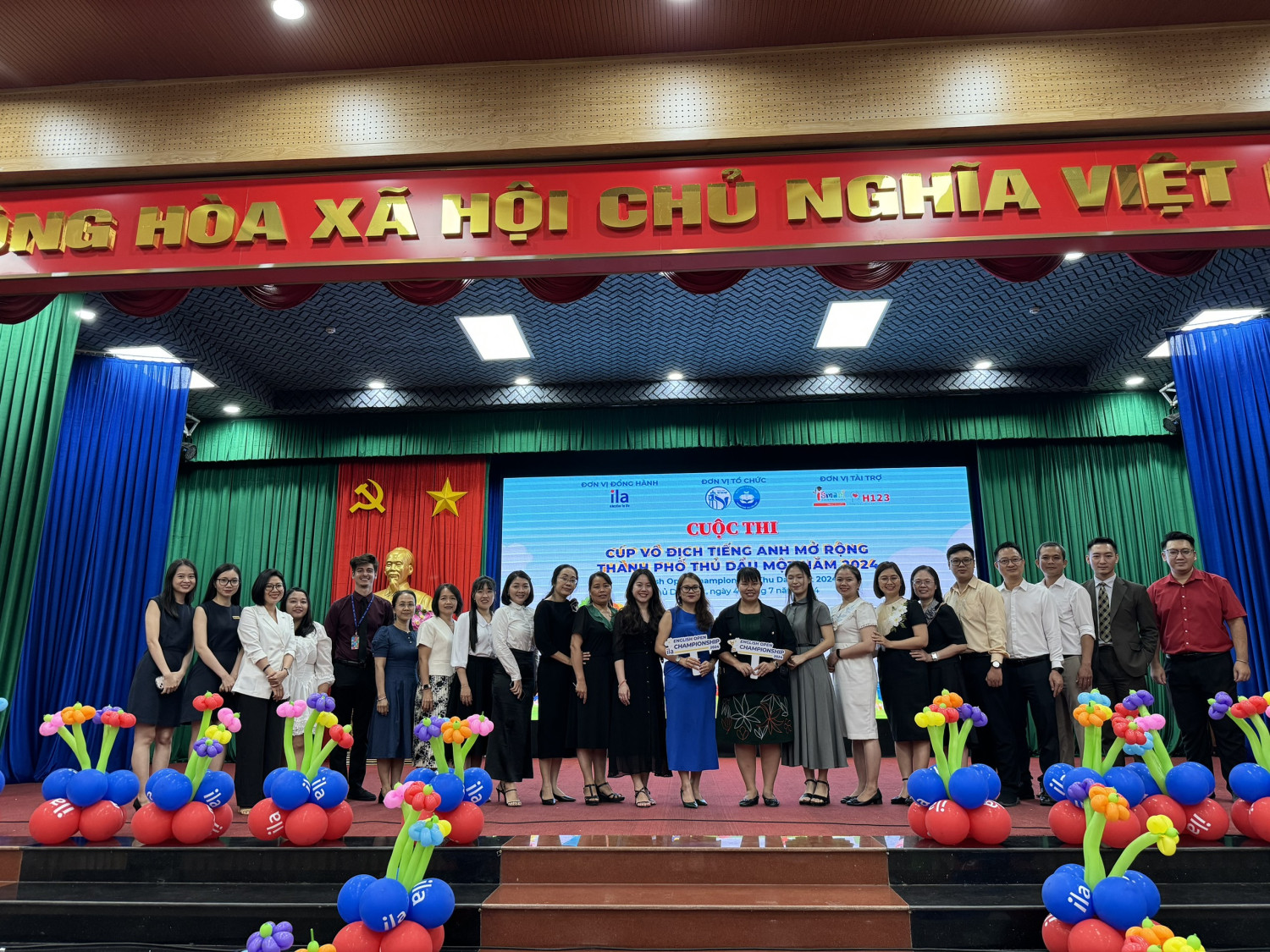 Hội thi "Cúp vô địch Tiếng Anh mở rộng" năm học 2023 - 2024